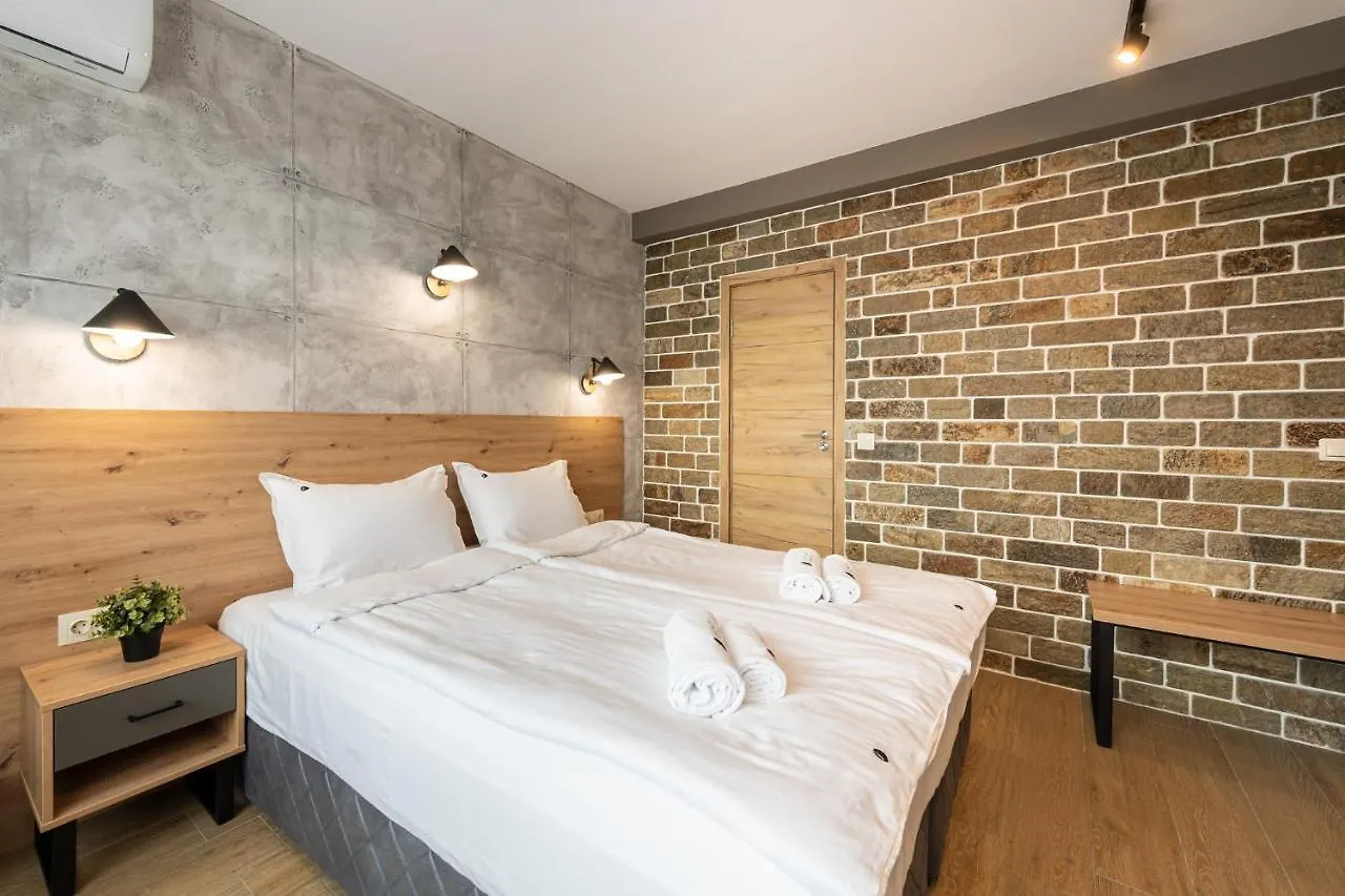 Хотел Камъните Burgas Hotel